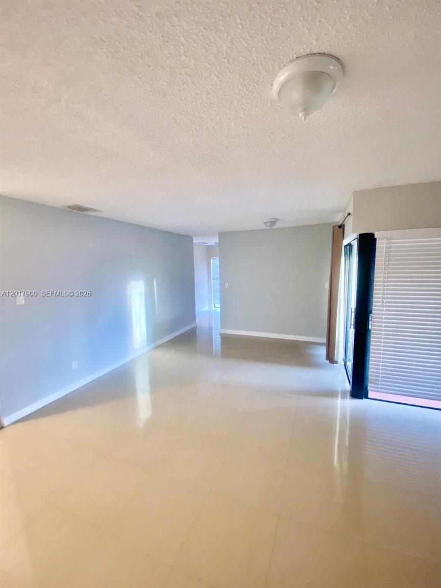 11447 Southwest 33rd Lane Miami, FL 33165 - Photo 11 of 23
