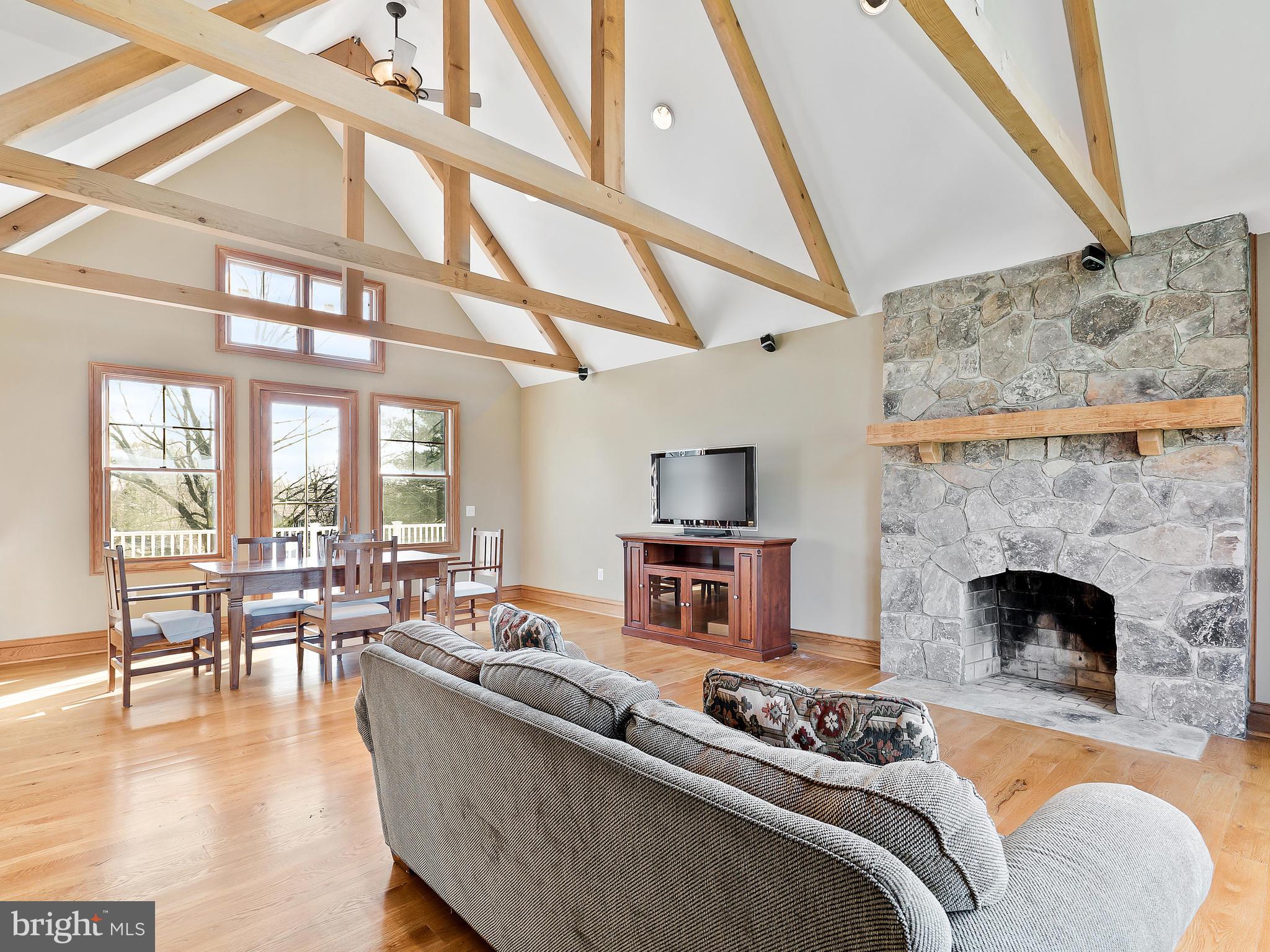 36340 Paxson Road Purcellville, VA 20132 - Photo 2 of 43 Bright open space - 19' ceilings, 9'x7' fireplace