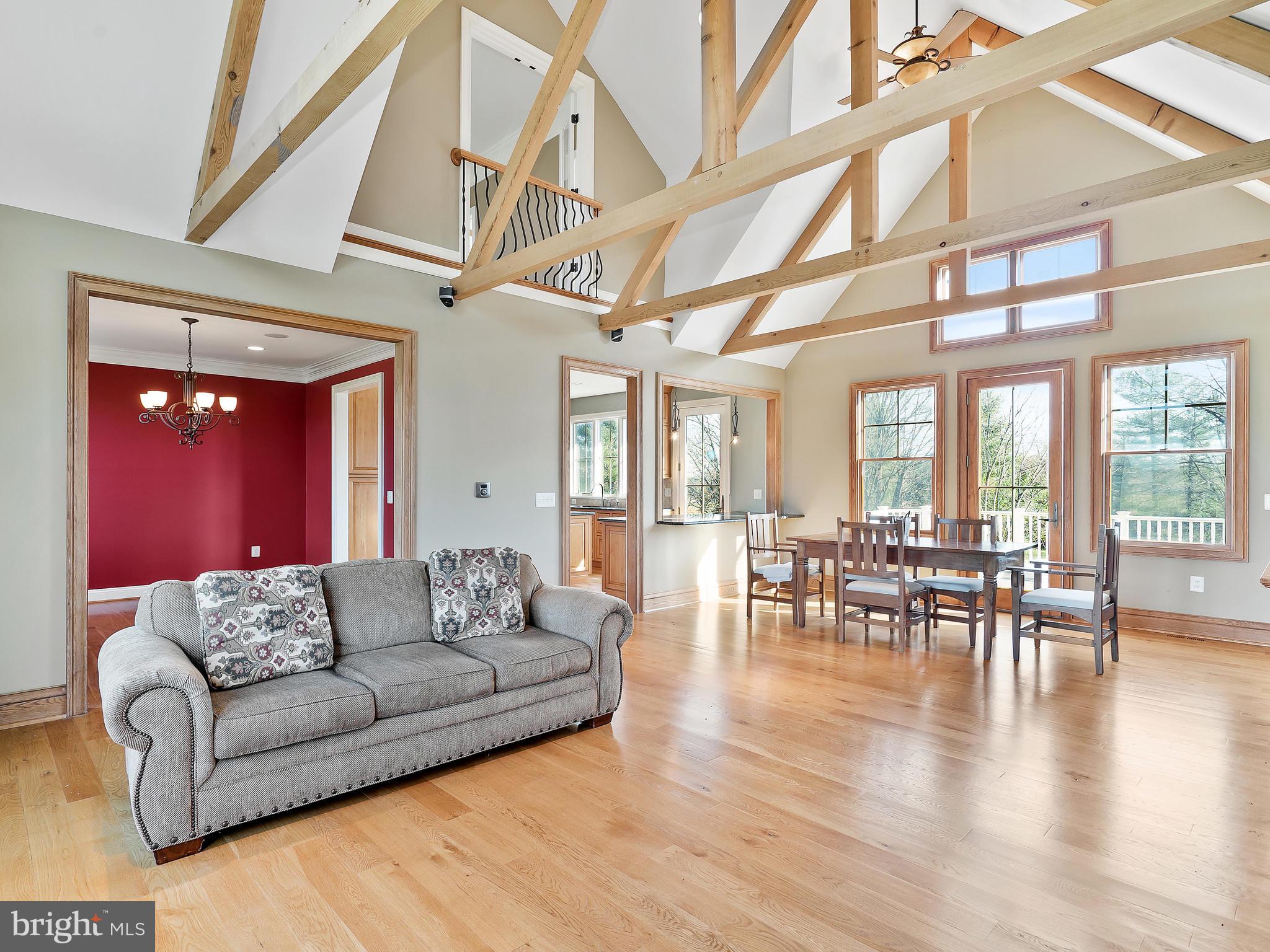36340 Paxson Road Purcellville, VA 20132 - Photo 3 of 43 Relax, dine, cook, and entertain in one space