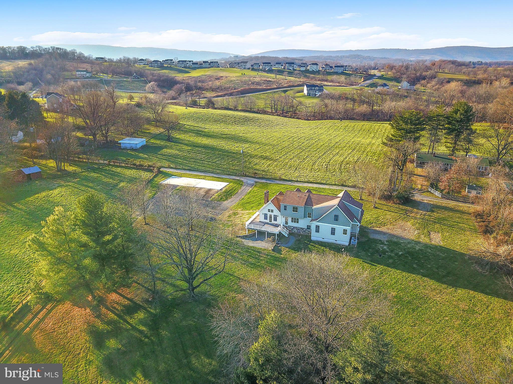36340 Paxson Road Purcellville, VA 20132 - Photo 33 of 43 Enjoy the best western Loudoun has to offer