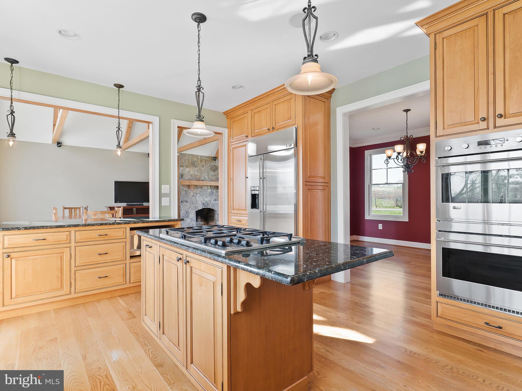 36340 Paxson Road Purcellville, VA 20132 - Photo 9 of 43 Perfect for entertaining or quiet evenings at home