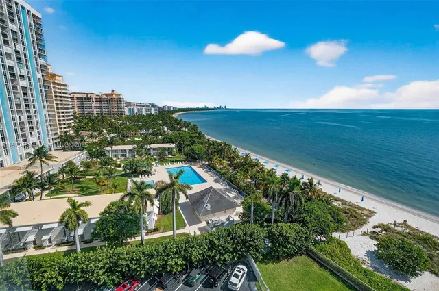 $3,995,000 | 600 Grapetree Drive, Unit 11BN, Key Biscayne, FL 33149
