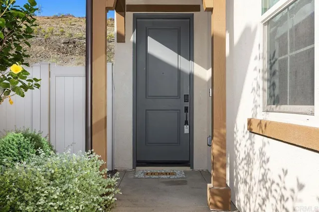 $1,579,000 | 934 Lindbergh Drive, San Marcos, CA 92069