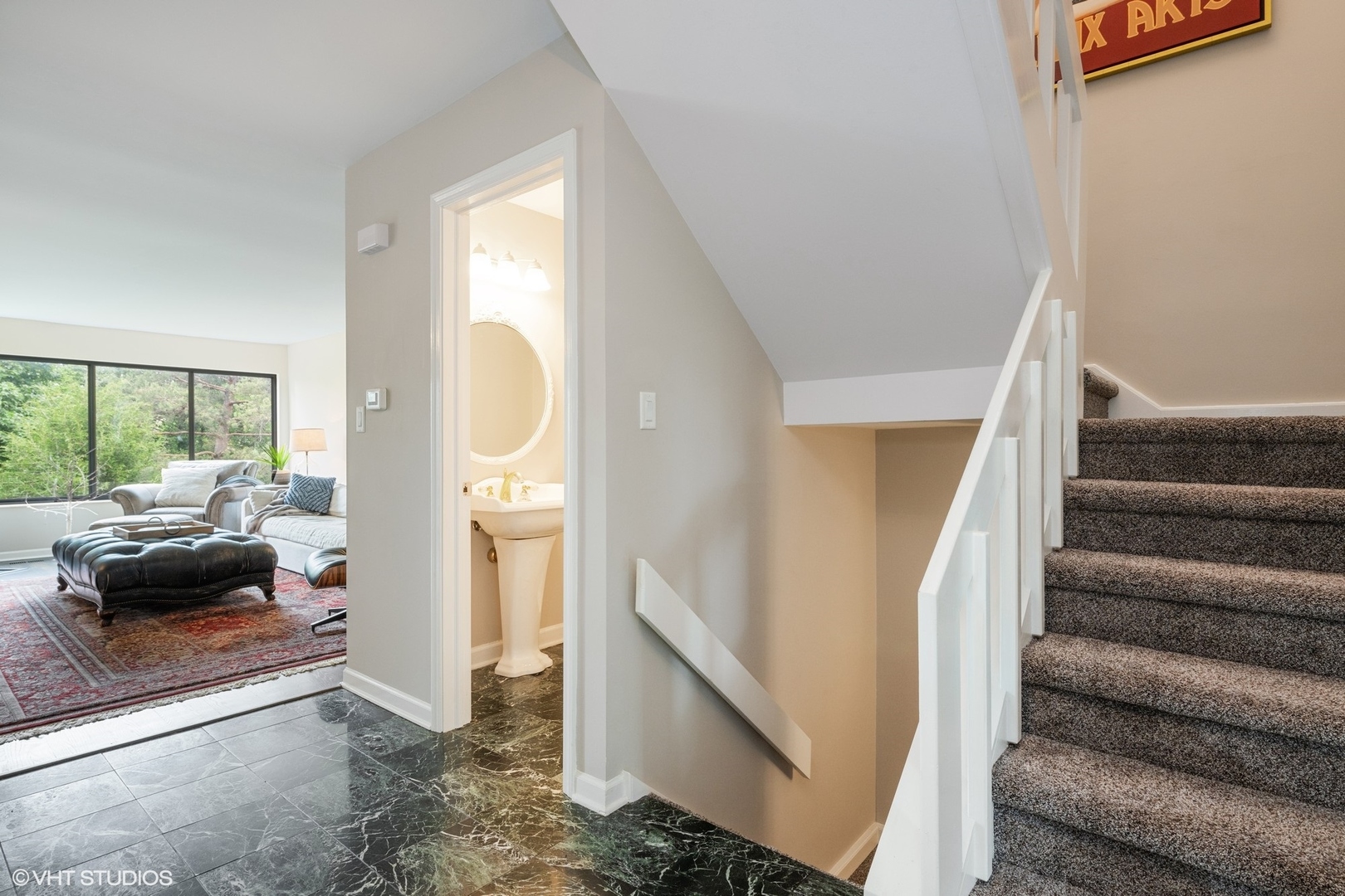 313 Woodview Road Lake Barrington, IL 60010 - Photo 3 of 49 Gallery Image 3