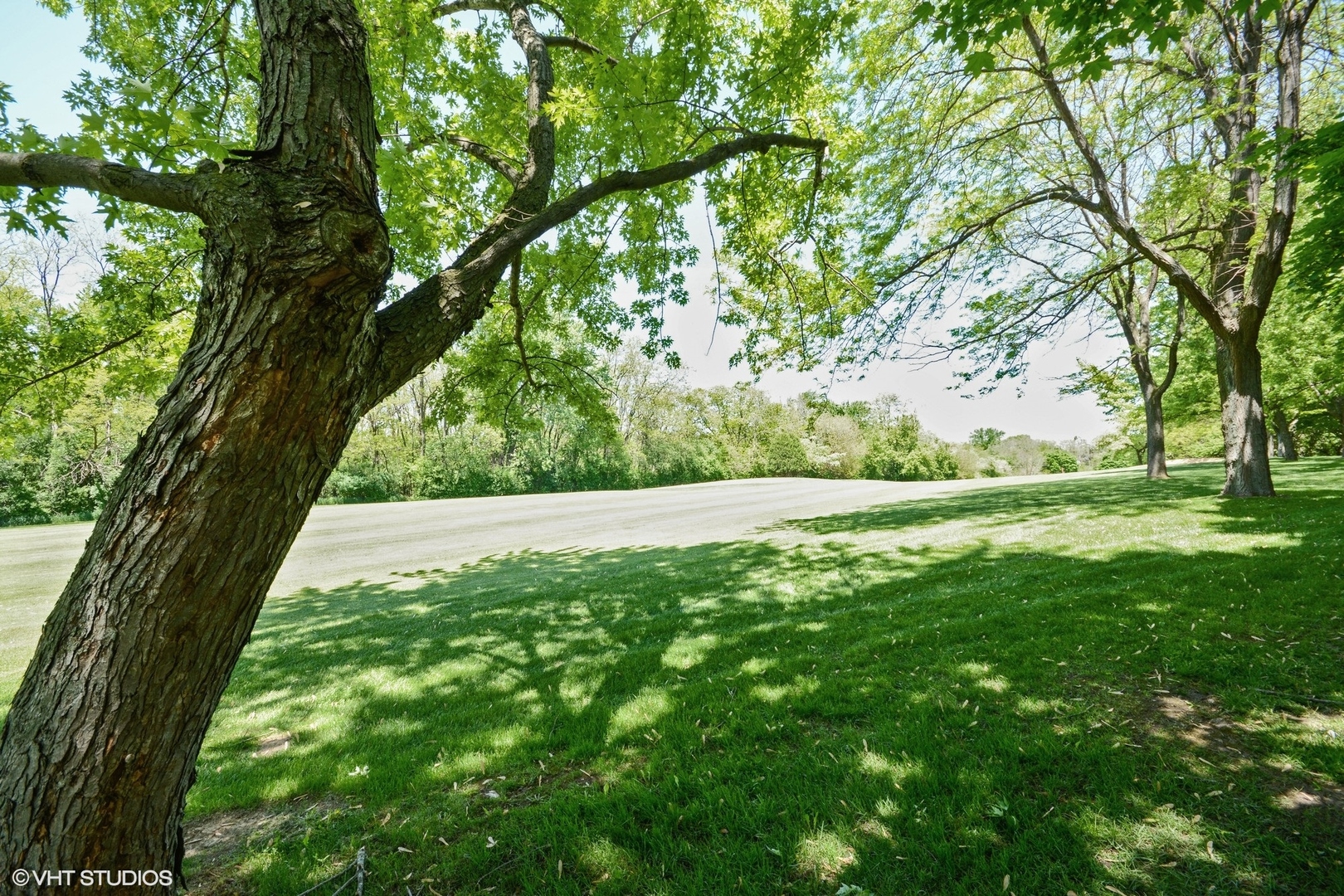 313 Woodview Road Lake Barrington, IL 60010 - Photo 45 of 49 Gallery Image 45