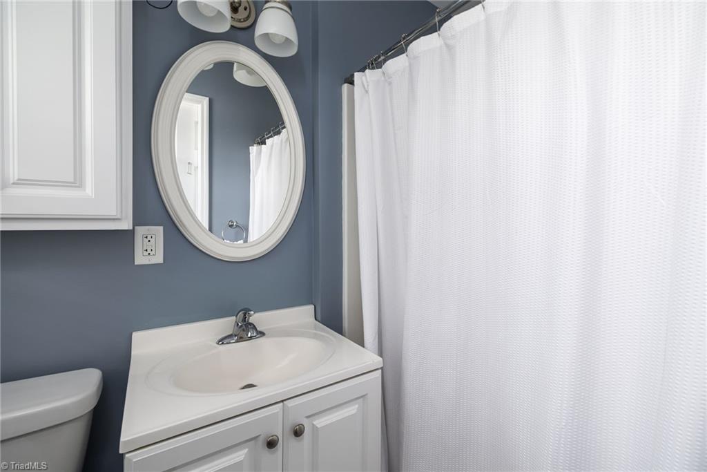 6821 Weant Road Archdale, NC 27263 - Photo 15 of 24 Gallery Image 15