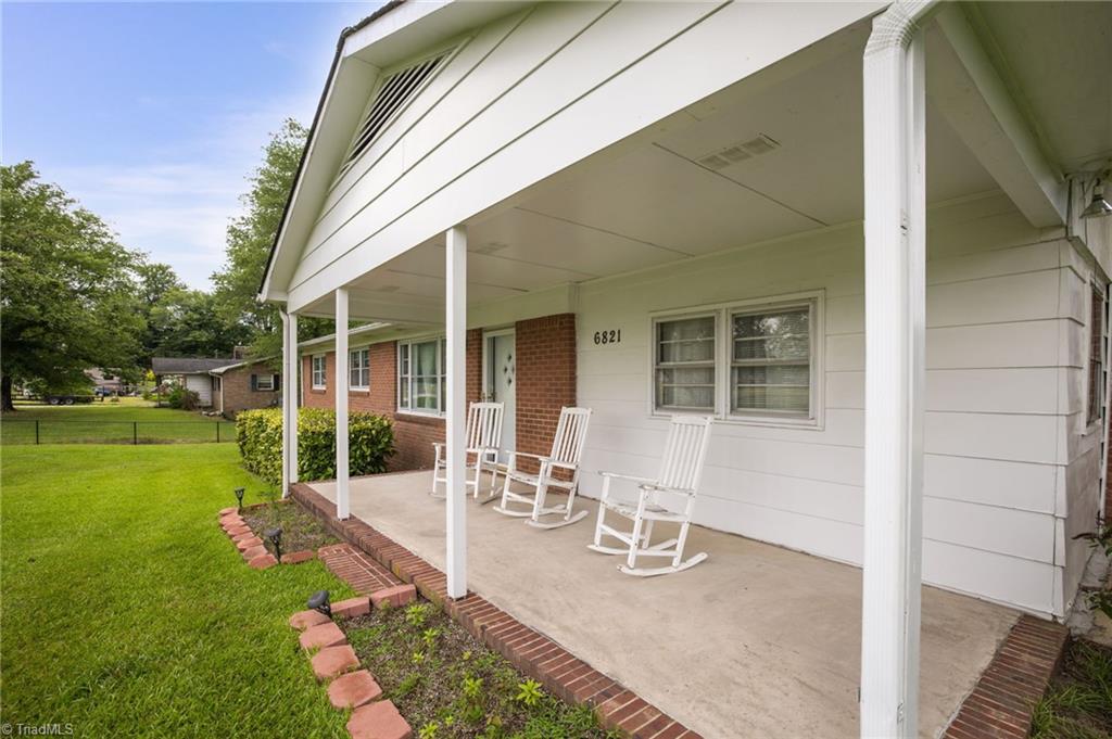 6821 Weant Road Archdale, NC 27263 - Photo 3 of 24 Gallery Image 3