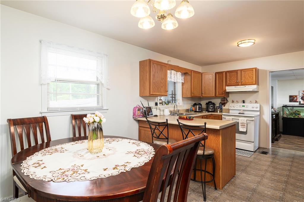 6821 Weant Road Archdale, NC 27263 - Photo 8 of 24 Gallery Image 8