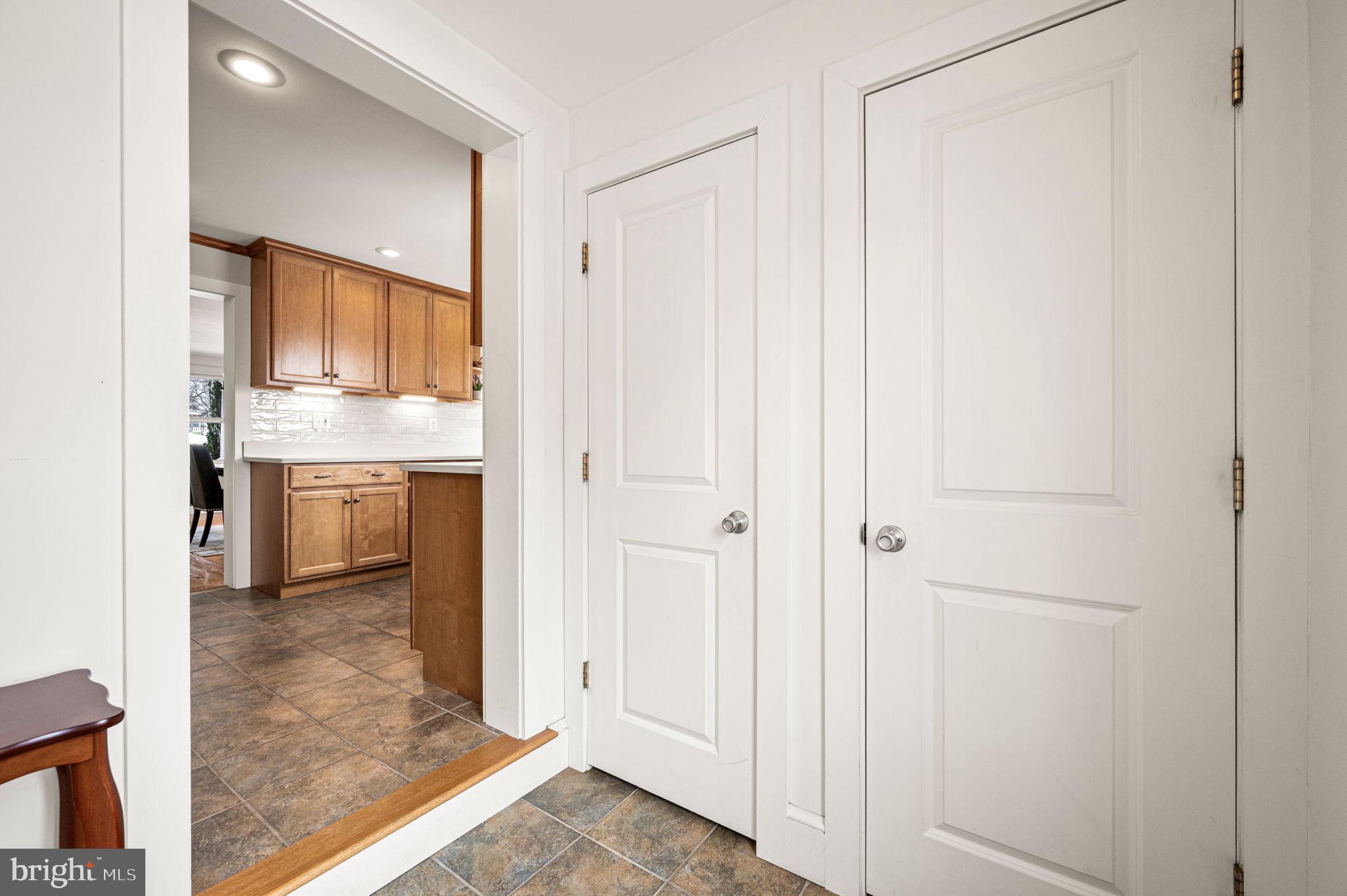 21 New Galena Road Line Lexington, PA 18932 - Photo 19 of 41 Back Entry