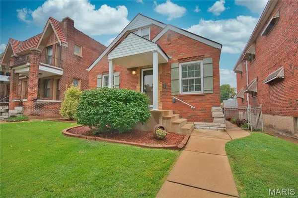 $235,000 | 5251 Pernod Avenue, St. Louis, MO 63139