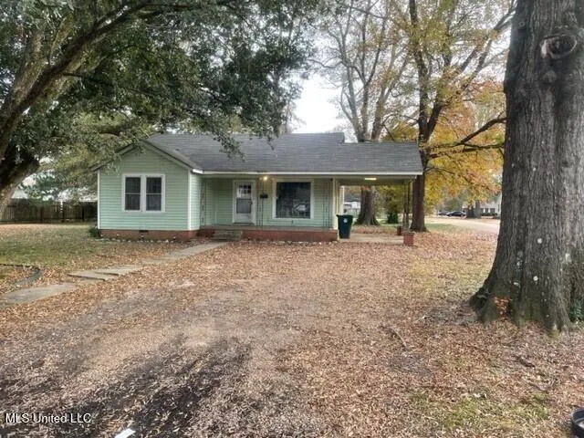 $75,000 | 707 West Jefferson Avenue, Greenwood, MS 38930
