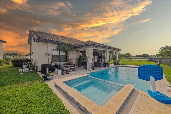 $974,900 | 8152 Northwest 78th Street, Fort Lauderdale, FL 33321