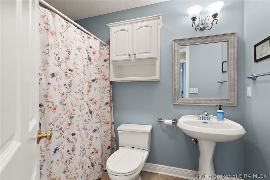 236 Summit View Drive Corydon, IN 47112 - Photo 29 of 36 Bathroom 2