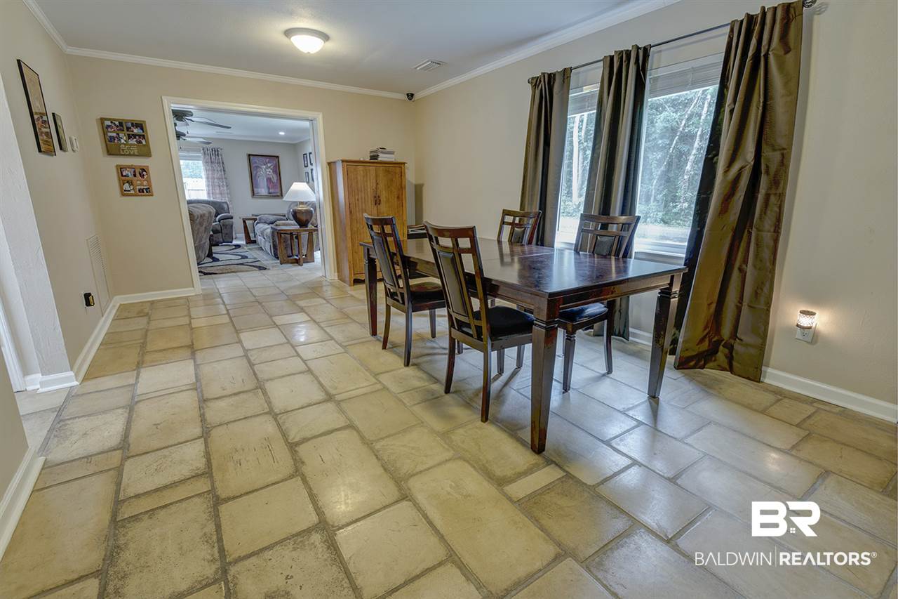 315 South Beech Street Foley, AL 36535 - Photo 7 of 25