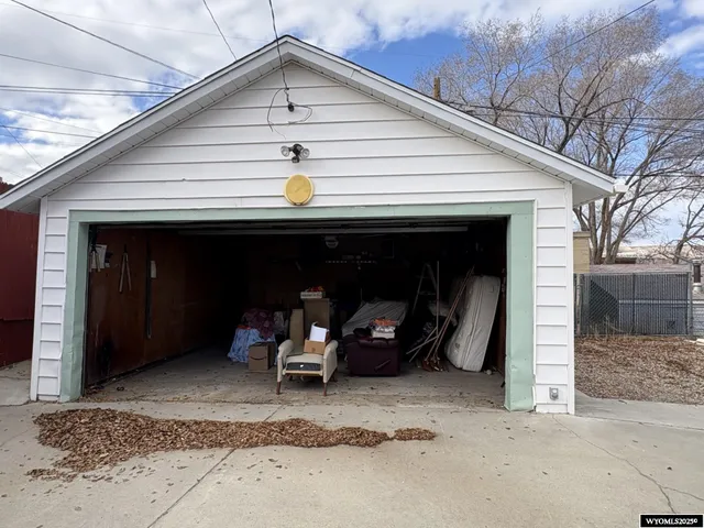 $250,000 | 808 Rhode Island Avenue, Rock Springs, WY 82901