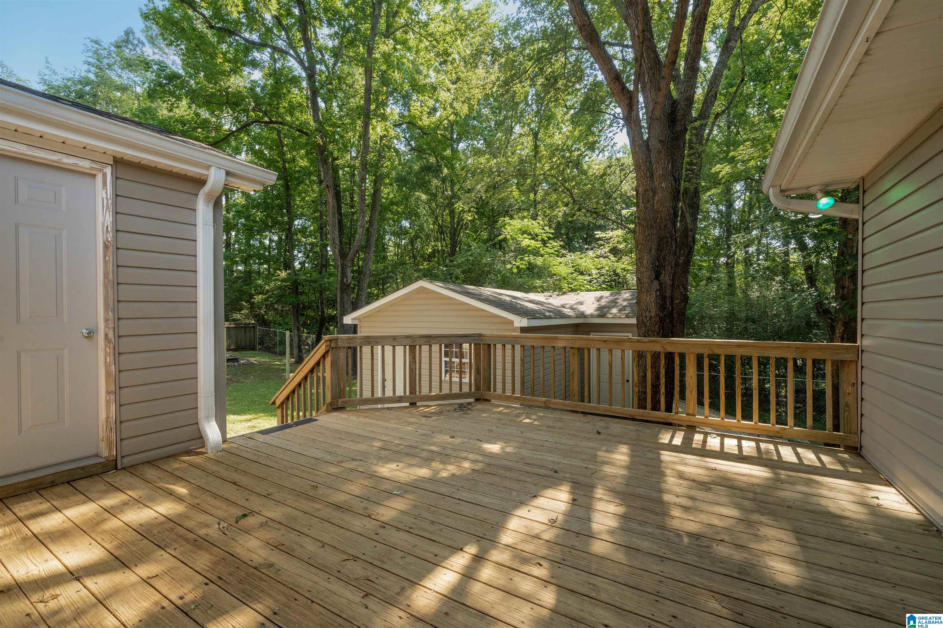 125 Lake Lane Alabaster, AL 35007 - Photo 19 of 39