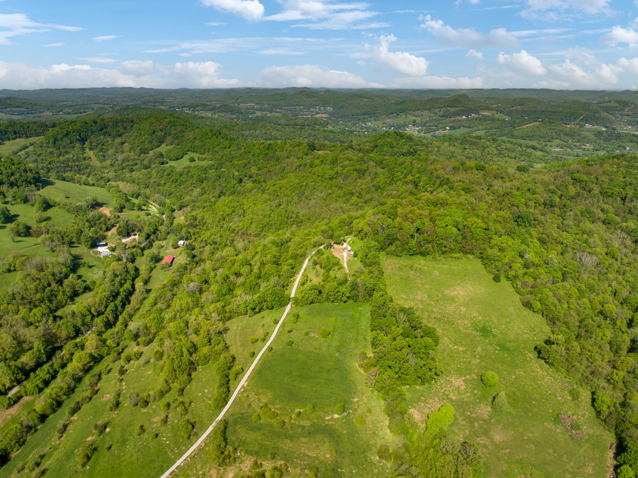 40 Hackett Valley Road Hickman, TN 38567 - Photo 22 of 26 a view of a yard