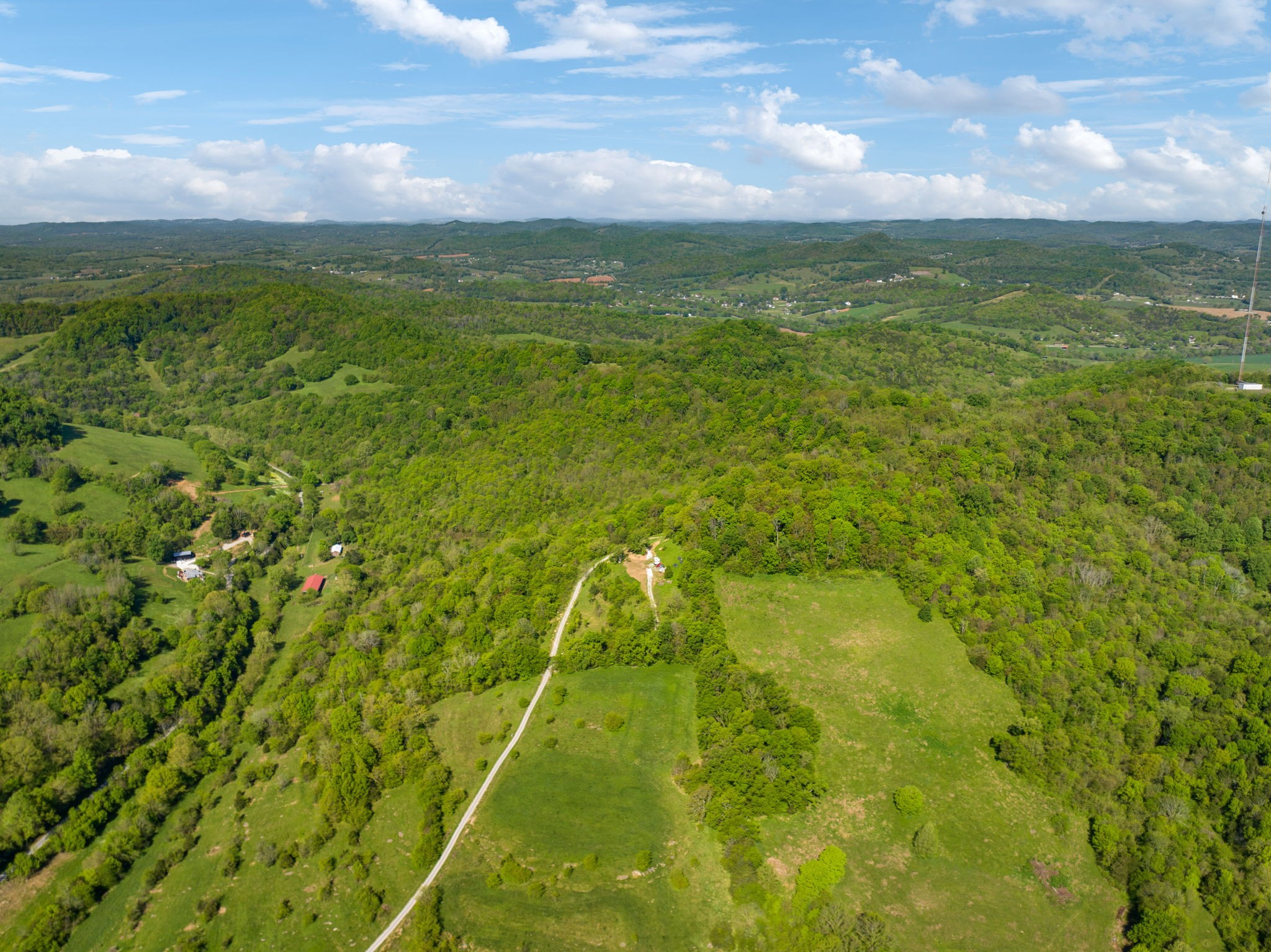 40 Hackett Valley Road Hickman, TN 38567 - Photo 23 of 26 a view of an outdoor space