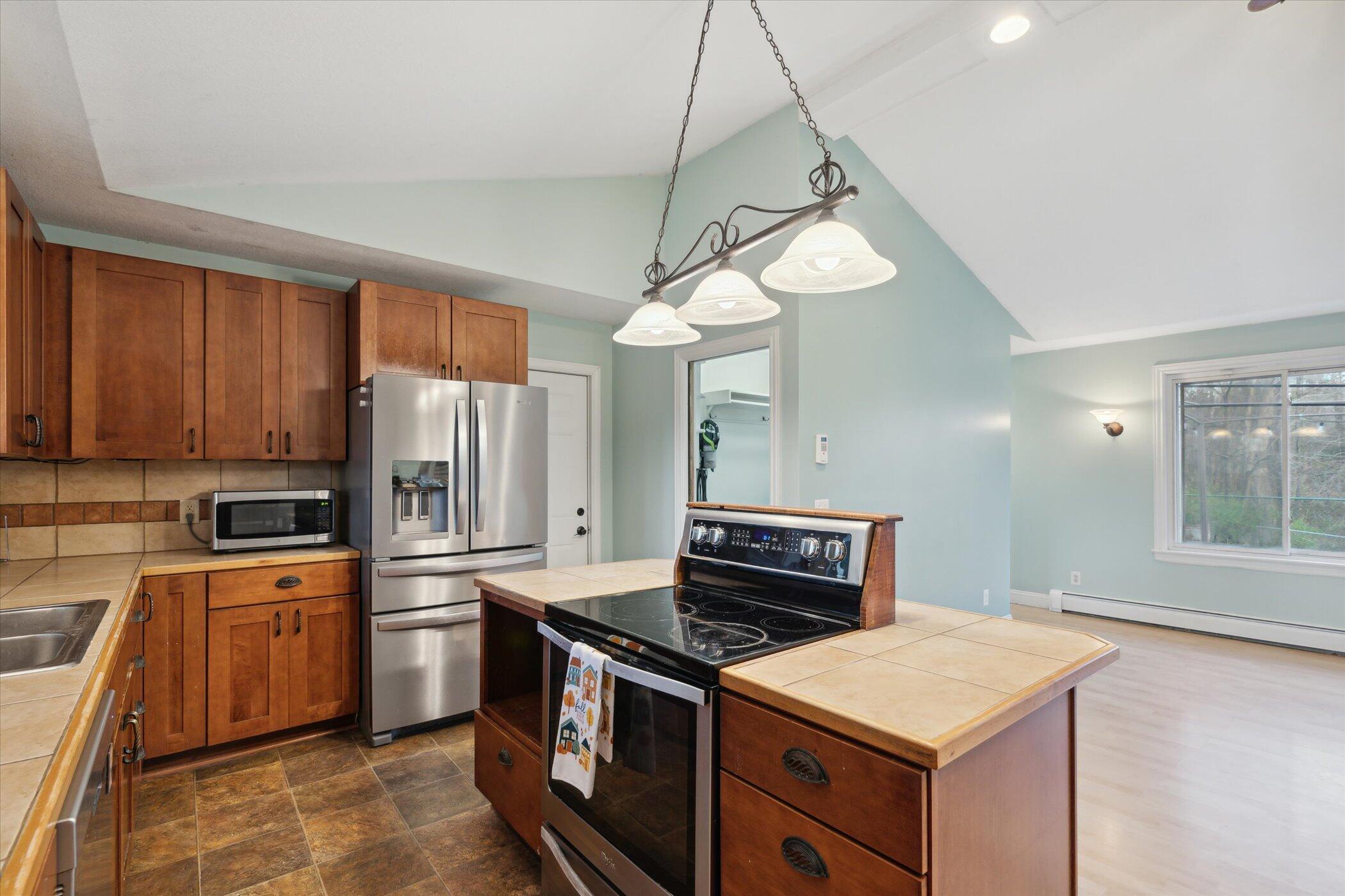 3333 Beckley Road Battle Creek, MI 49015 - Photo 5 of 28 14-3333-Beckley-Rd-Battle-Creek-MI-49015