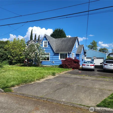$329,000 | 818 8th Avenue, Longview, WA 98632