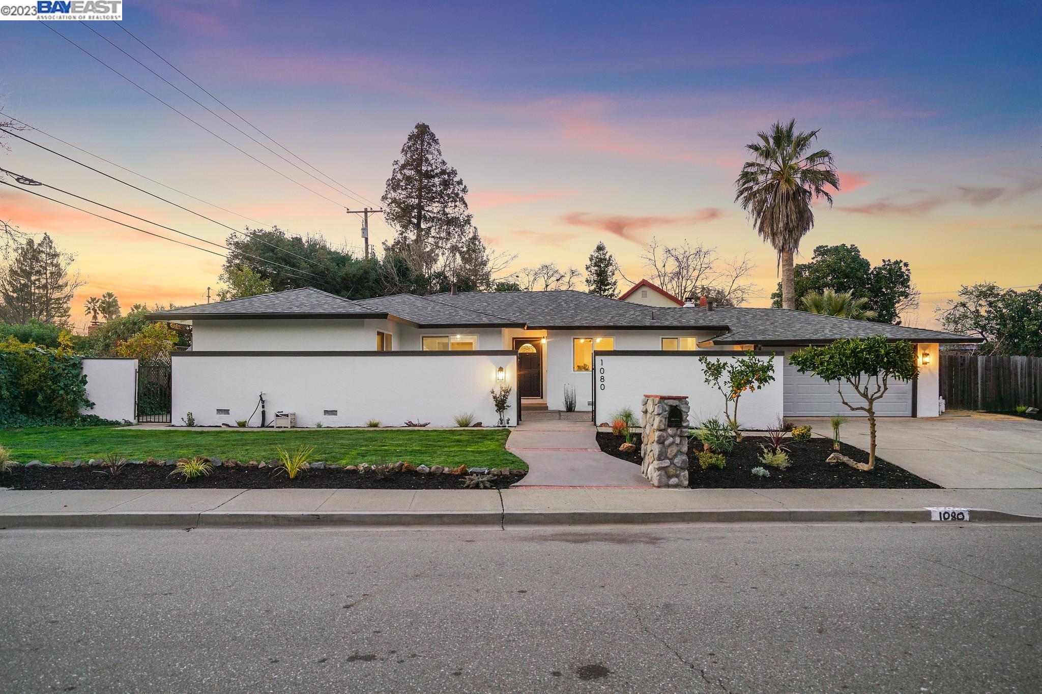 1080 Arkell Road, Walnut Creek, CA 94598 Compass