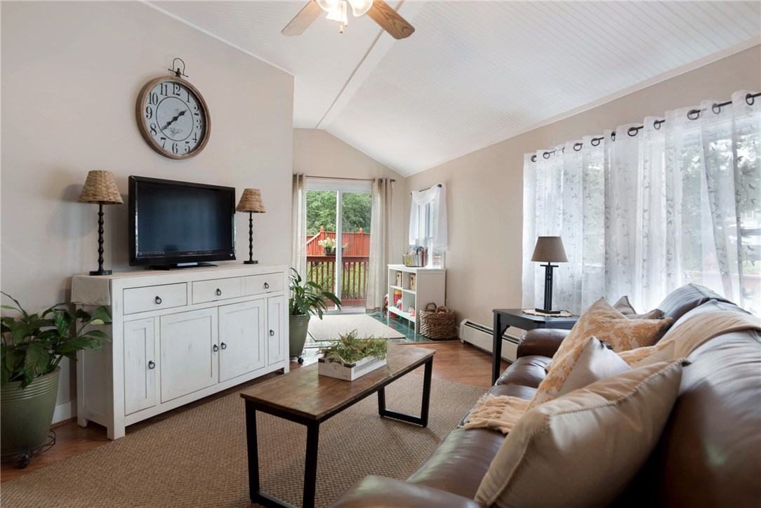 183 Ashaway Road Hopkinton, RI 02808 - Photo 14 of 22 Gallery Image 14