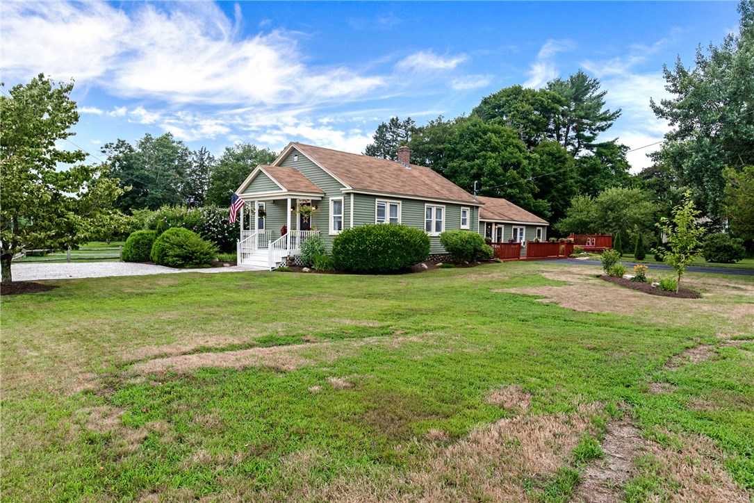 183 Ashaway Road Hopkinton, RI 02808 - Photo 2 of 22 Gallery Image 2