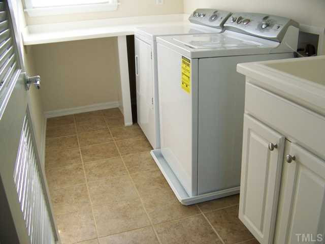313 Amiable Loop Cary, NC 27519 - Photo 7 of 12 Photo 7
