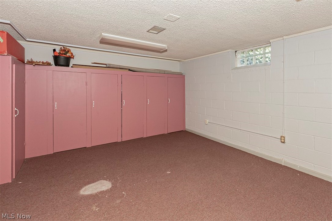 961 Som Center Road Cleveland, OH 44143 - Photo 20 of 35 Gallery Image 20