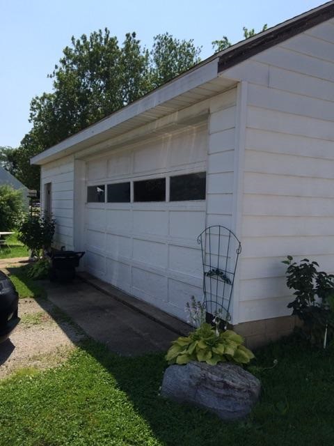 406 Walnut Street Washington, IL 61571 - Photo 2 of 8 Gallery Image 2