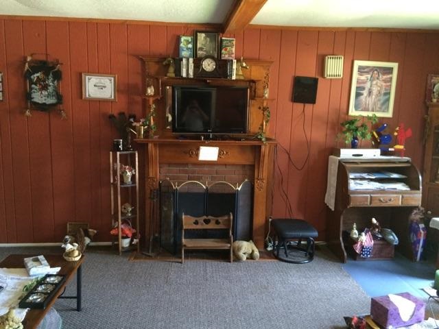 406 Walnut Street Washington, IL 61571 - Photo 6 of 8 Gallery Image 6