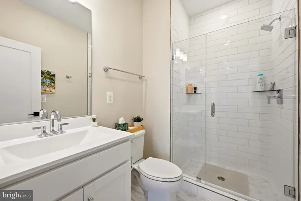 $4,995 | 22810 Tawny Pne Square, Ashburn, VA 20148