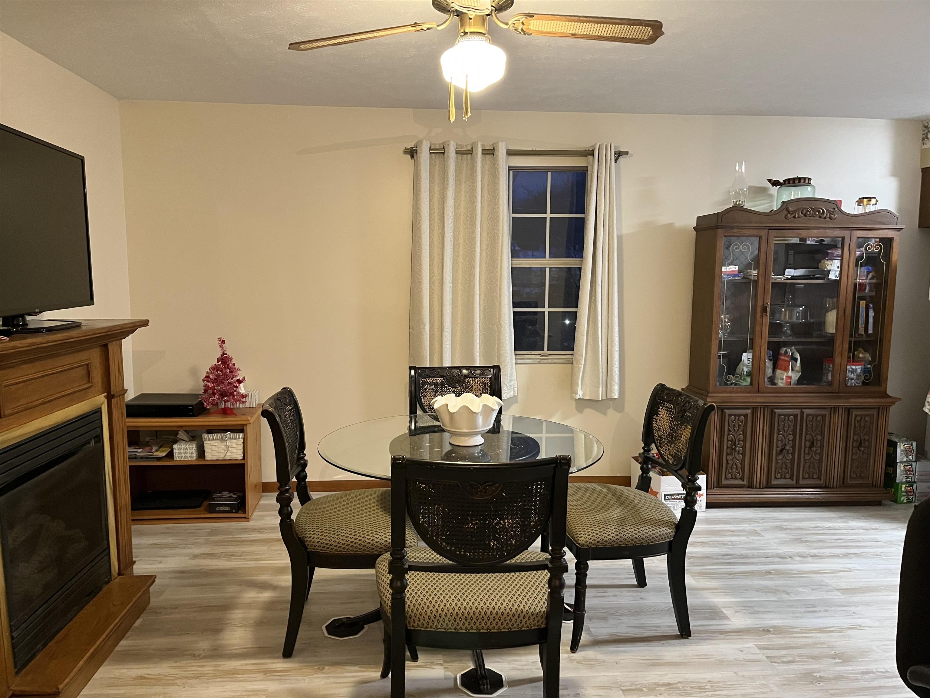65 7th Street Grayson, KY 41143 - Photo 4 of 14