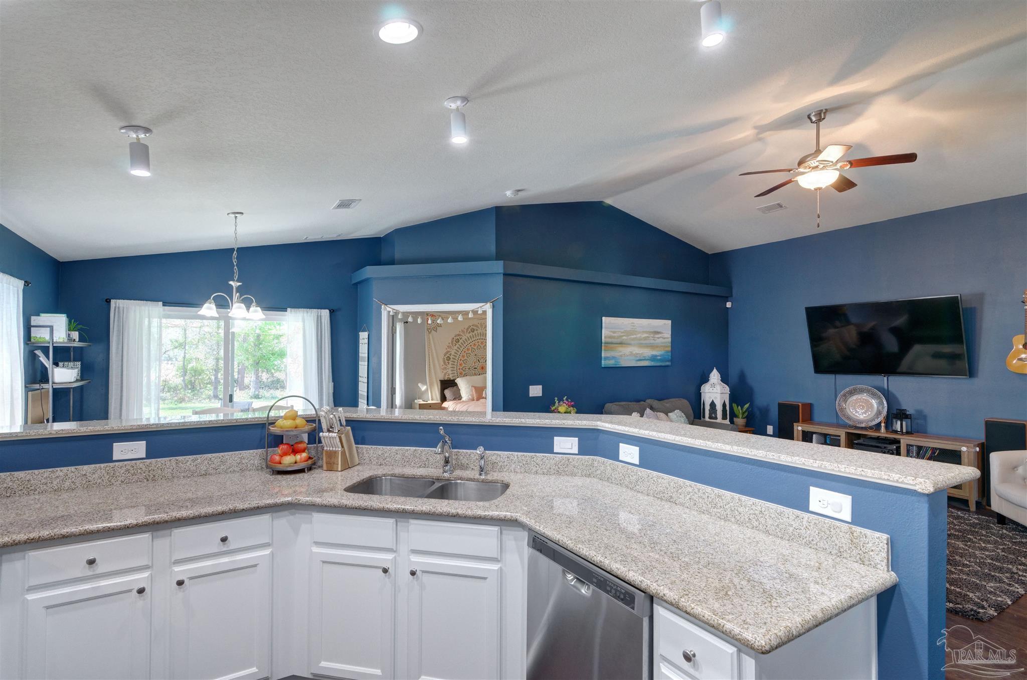 5849 Fairlands Road Milton, FL 32583 - Photo 11 of 49 Gallery Image 11