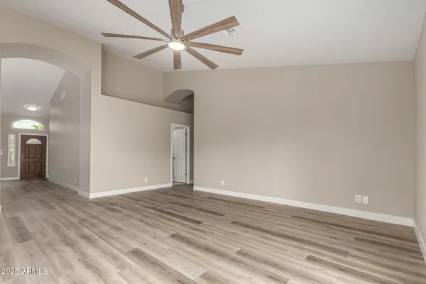 $2,875 | 2319 East San Tan Drive, Gilbert, AZ 85296