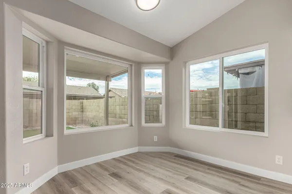 $2,875 | 2319 East San Tan Drive, Gilbert, AZ 85296