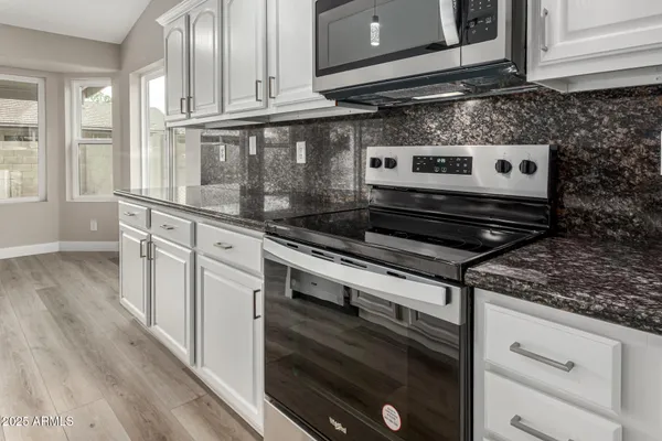 $2,875 | 2319 East San Tan Drive, Gilbert, AZ 85296