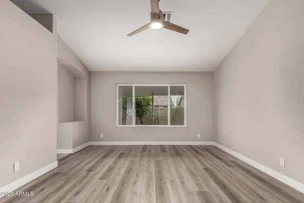 $2,875 | 2319 East San Tan Drive, Gilbert, AZ 85296