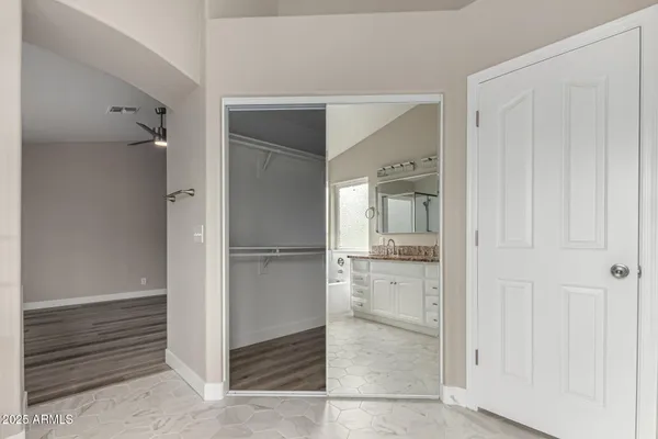 $2,875 | 2319 East San Tan Drive, Gilbert, AZ 85296