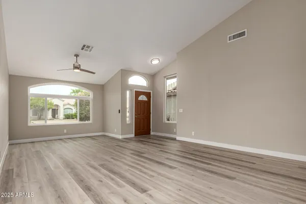 $2,875 | 2319 East San Tan Drive, Gilbert, AZ 85296