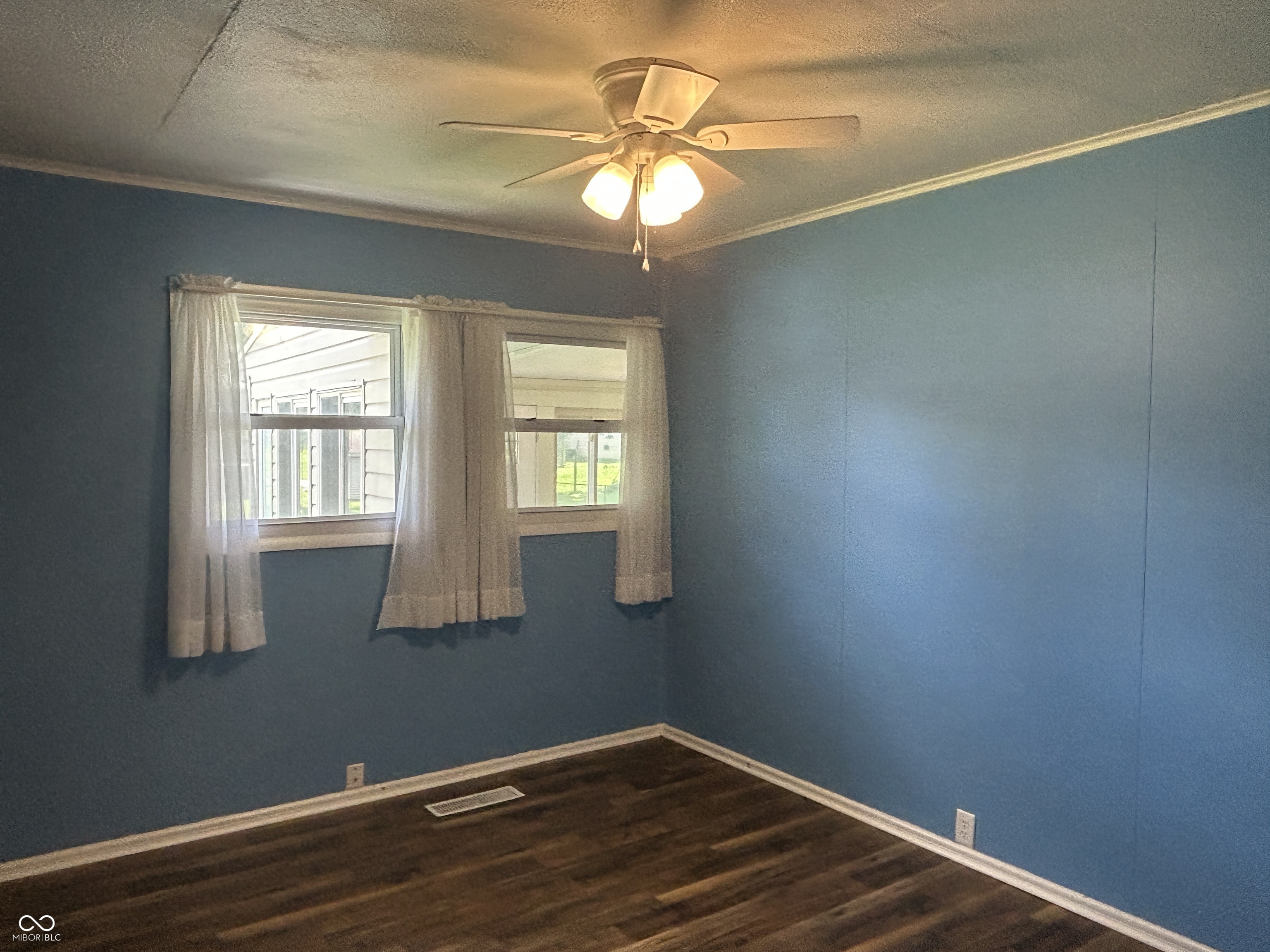 515 South Broadway Street Pendleton, IN 46064 - Photo 18 of 37