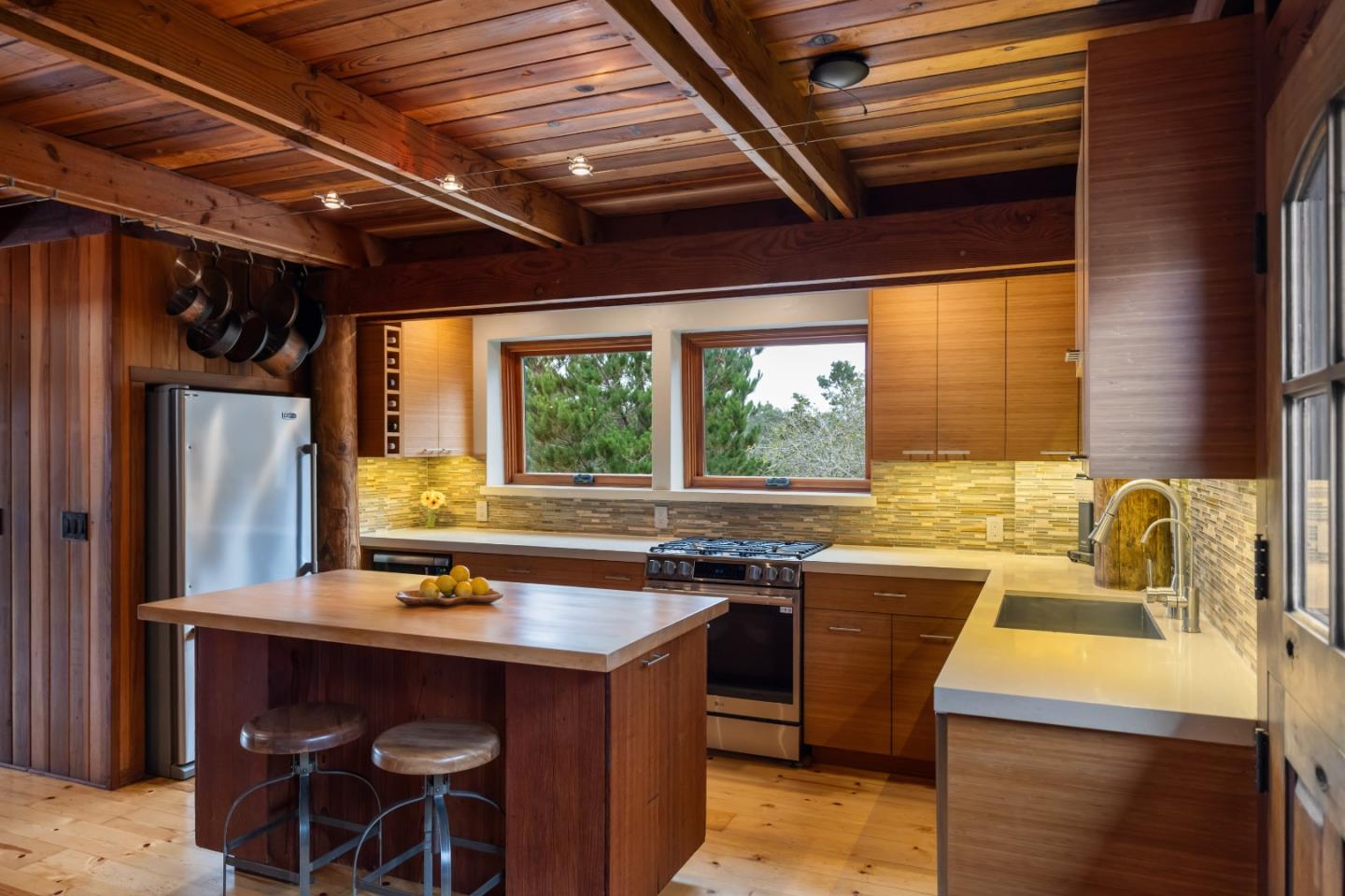 24312 San Juan Road Carmel, CA 93923 - Photo 5 of 47