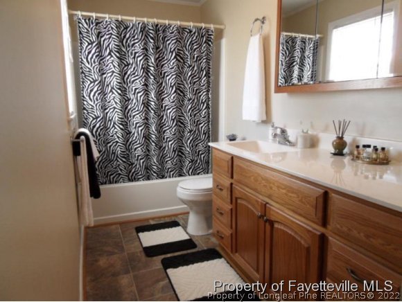 834 Middle Road Eastover, NC 28312 - Photo 9 of 25 Gallery Image 9