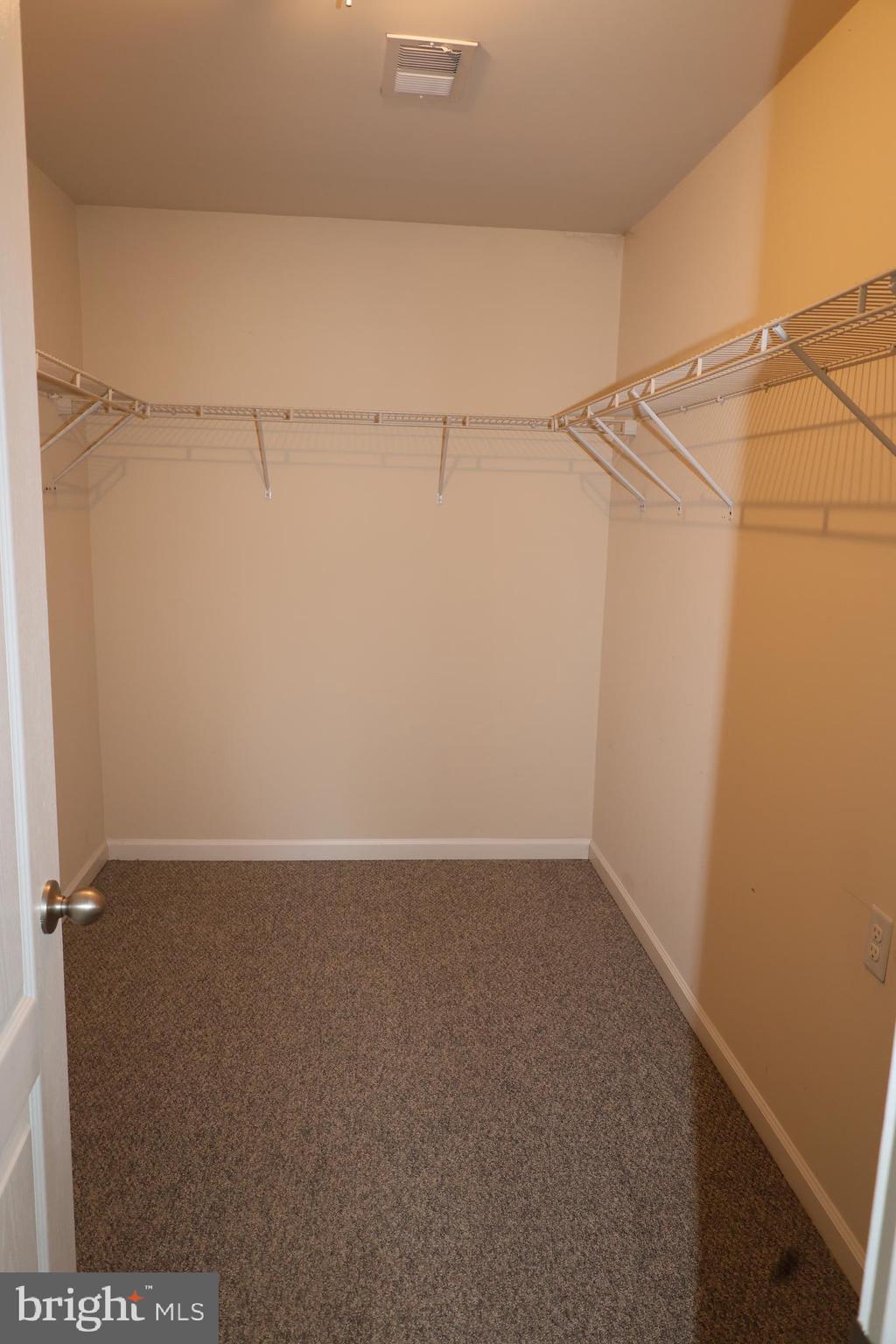 1224 North Fairfax Boulevard Ranson, WV 25438 - Photo 23 of 38 a view of a small space