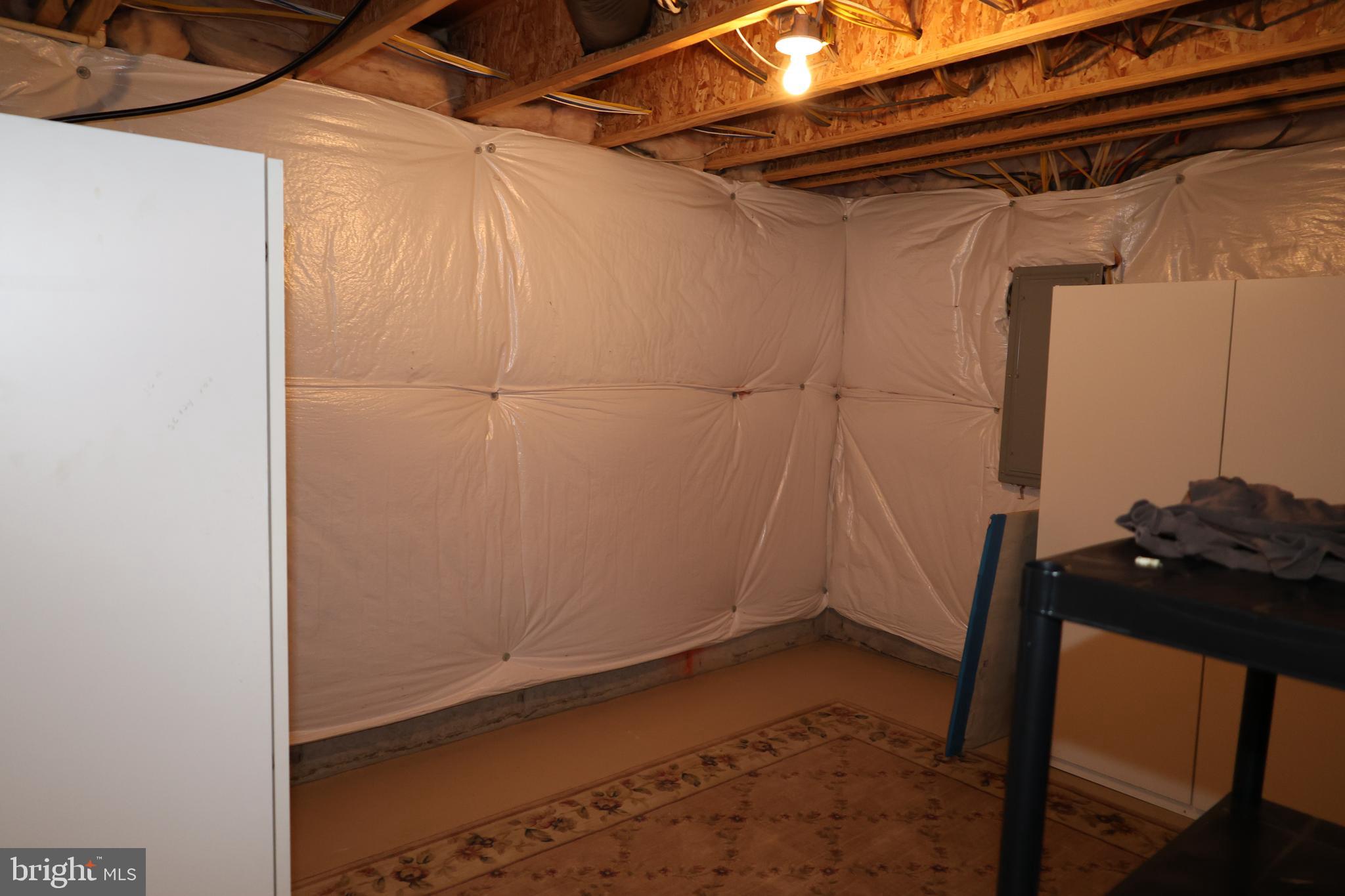 1224 North Fairfax Boulevard Ranson, WV 25438 - Photo 30 of 38 a view of a closet