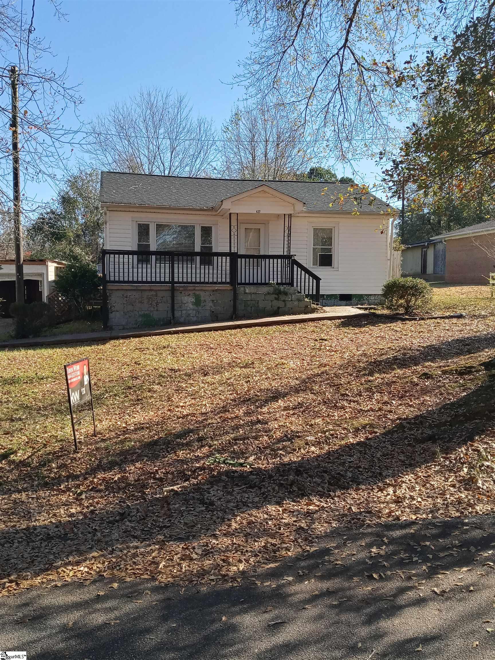 427 Thompson Street Pendleton, SC 29670 - Photo 1 of 3