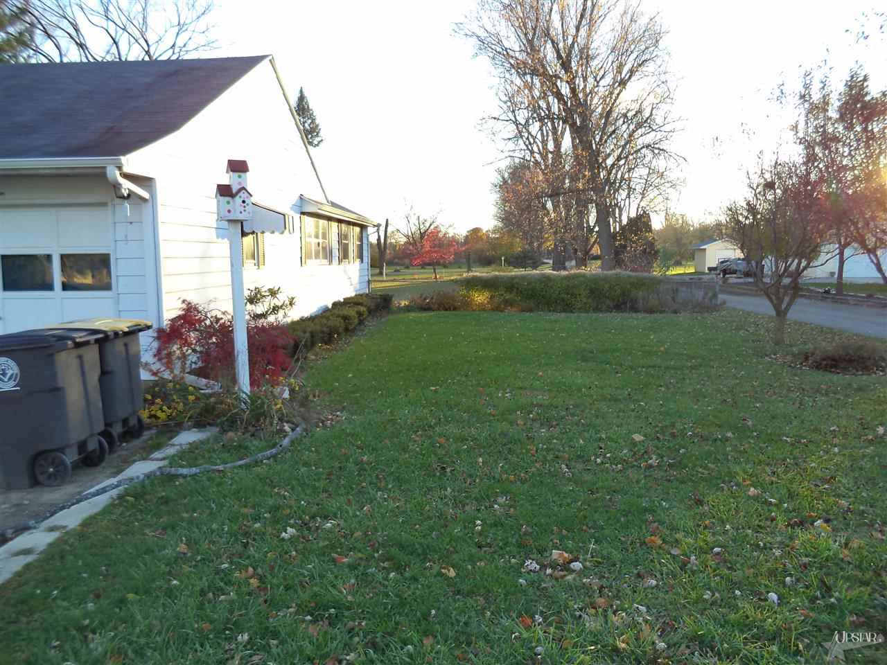 5414 Winchester Road Fort Wayne, IN 46819 - Photo 2 of 21