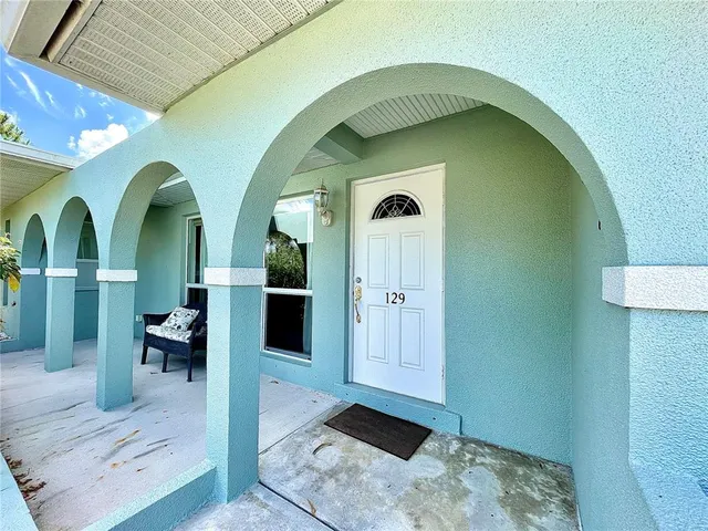 a view of a entryway