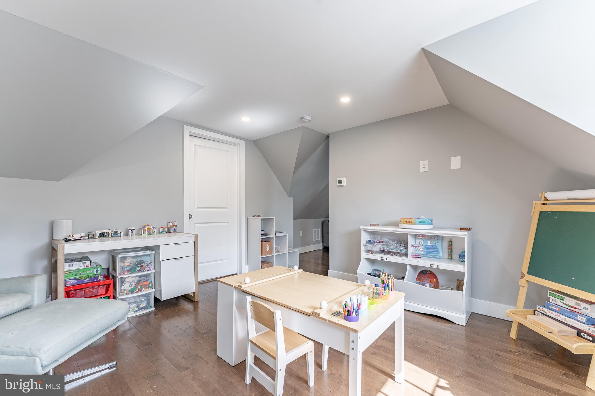 46 Rosedale Road Wynnewood, PA 19096 - Photo 47 of 65