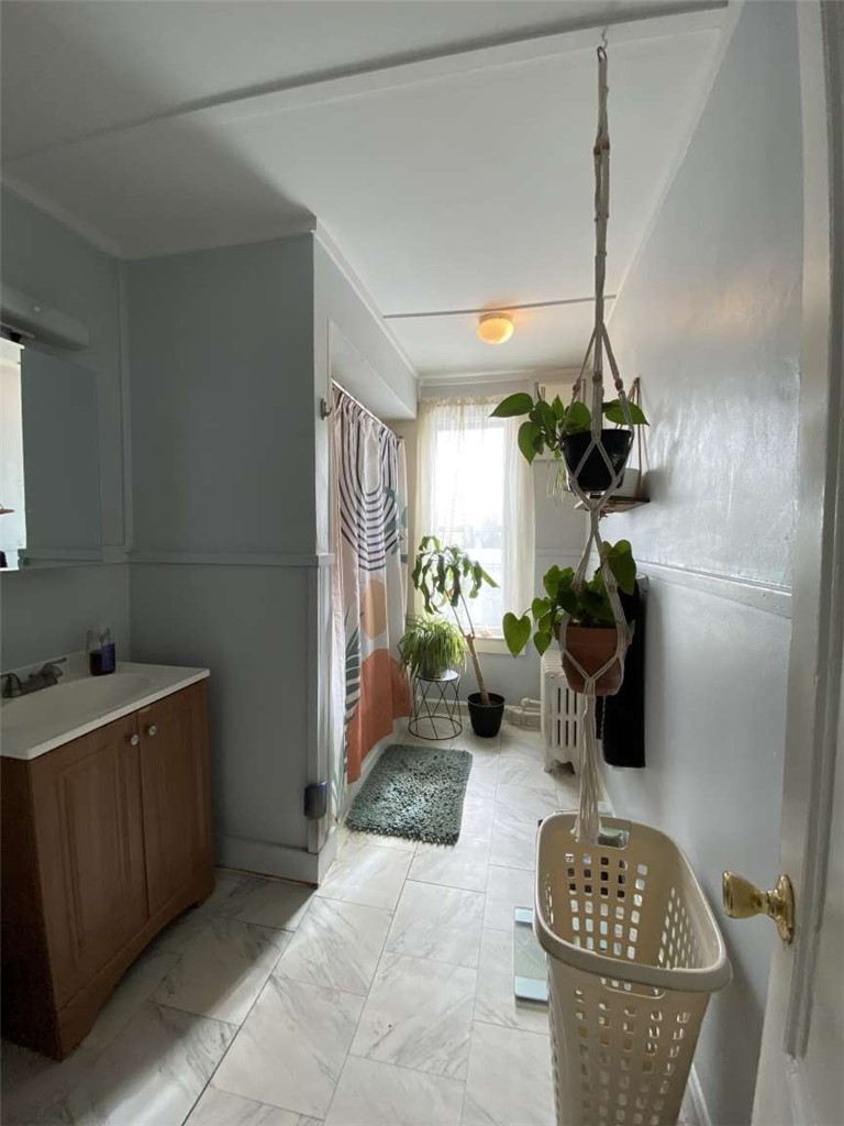 19 Vernon Avenue Newport, RI 02840 - Photo 10 of 10